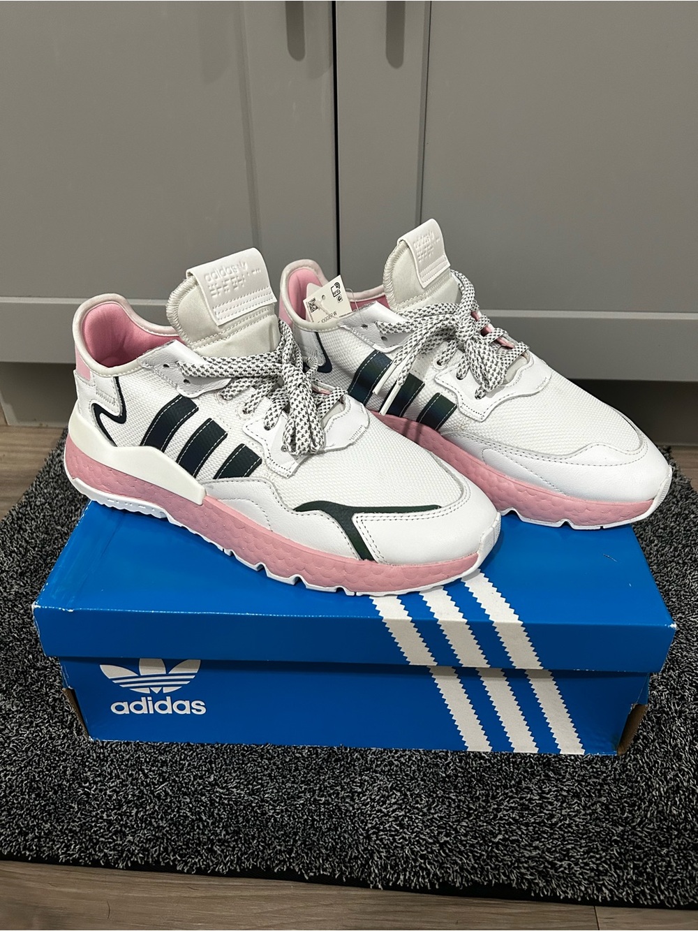 Adida Nite joggers Womens